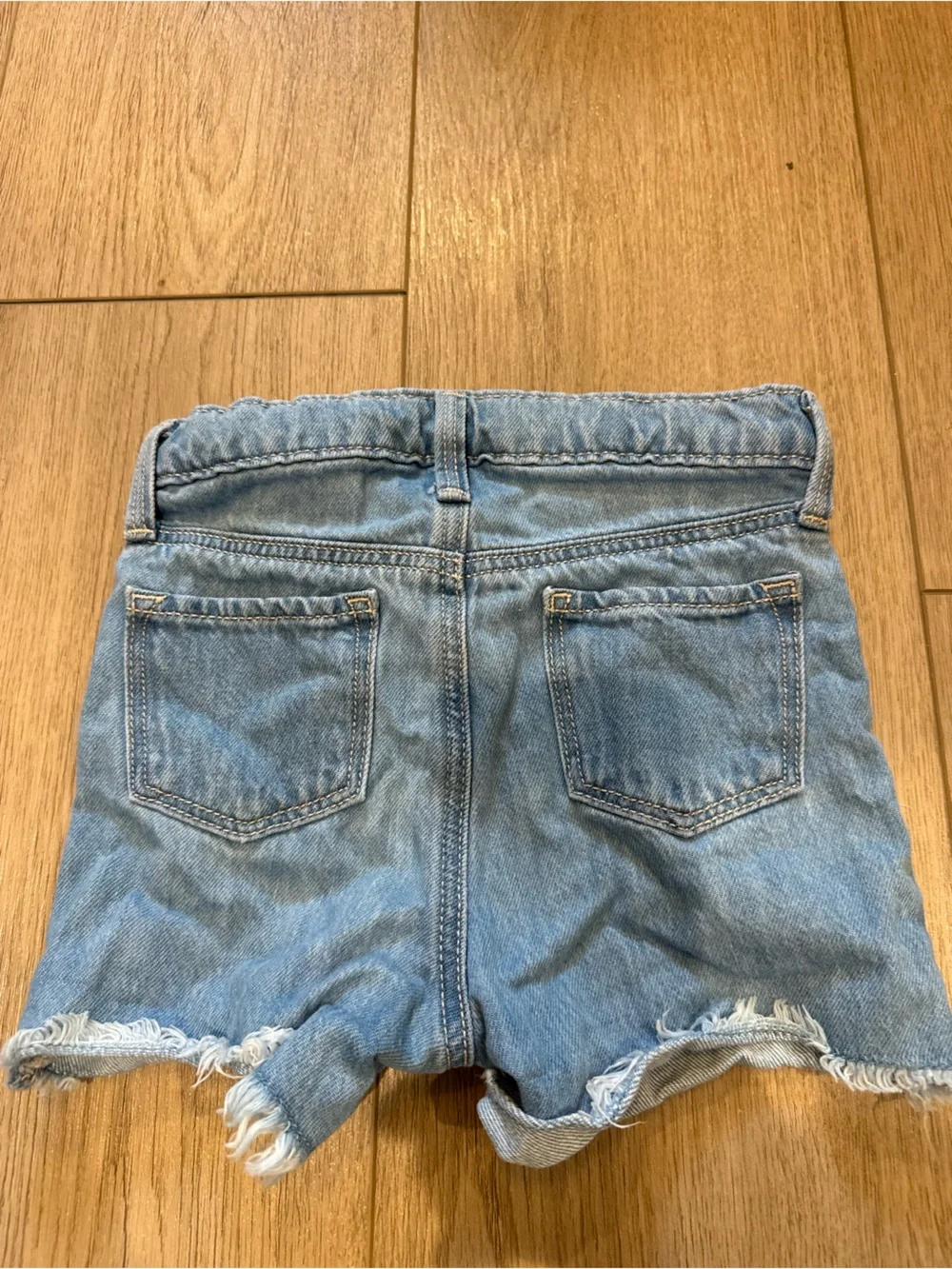 OLD NAVY kids cutoff daisy shorts EUC